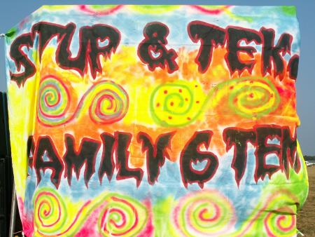 stup&tek/dz1volt teuf marigny 10/06